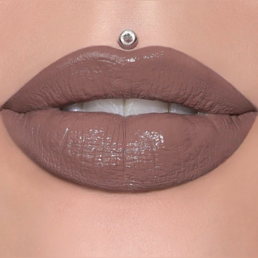 Jeffree Star Supreme Gloss in Tea Bag Shade (Grunge Brown) - NIB